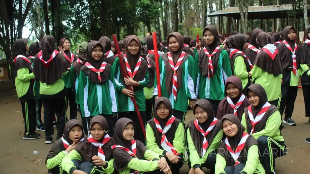darulmaarif.net 15 1