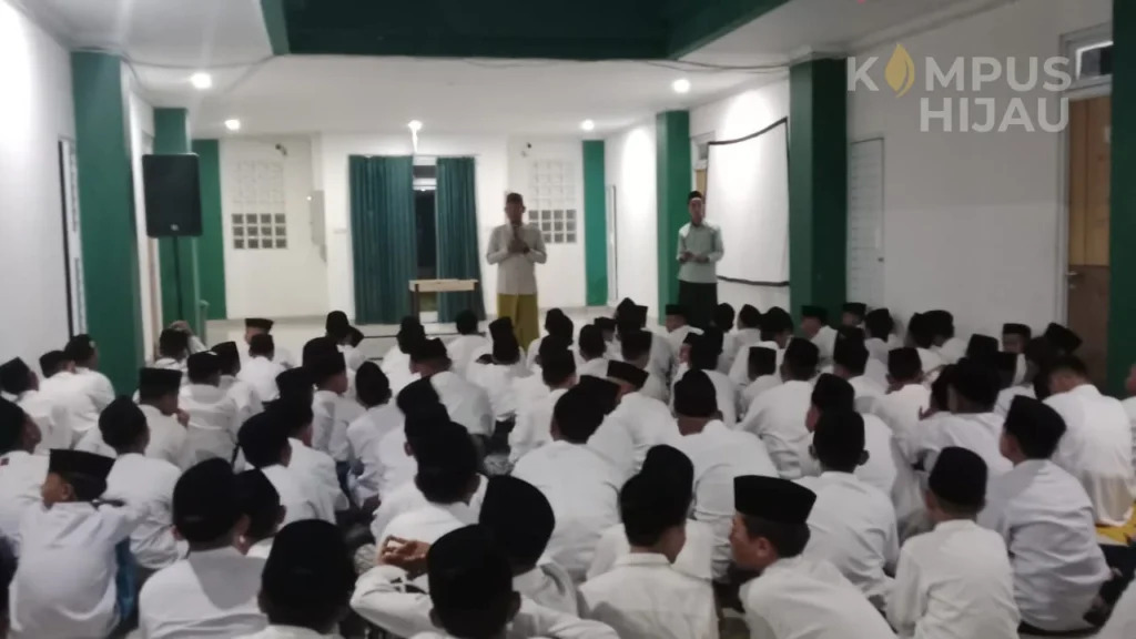 darulmaarif.net 1 1 1